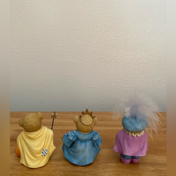 Cherished Teddies Cinderella Collection - Picture 4 of 8